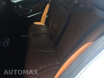 2019 Mercedes-Benz AMG C 43 4MATIC Sedan - miniatura 16