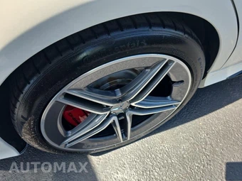 2019 Mercedes-Benz AMG C 63 S Sedan - miniatura 10
