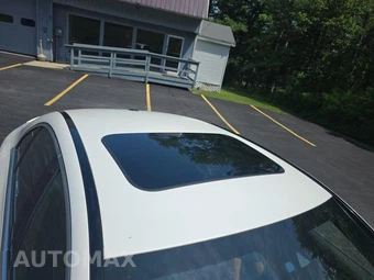 2019 Mercedes-Benz AMG C 63 Sedan – miniatura 12