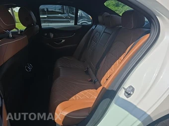 2019 Mercedes-Benz AMG C 63 Sedan – miniatura 15