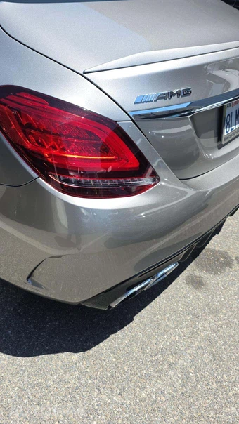 2019 Mercedes-Benz AMG C 63 Sedan - miniatura 28