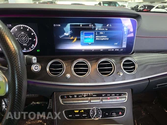 2019 Mercedes-Benz AMG E 53 4MATIC Sedan - miniatura 10