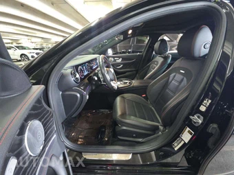 2019 Mercedes-Benz AMG E 53 4MATIC Sedan - miniatura 6