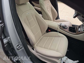 2019 Mercedes-Benz AMG E 53 4MATIC Sedan - miniatura 18