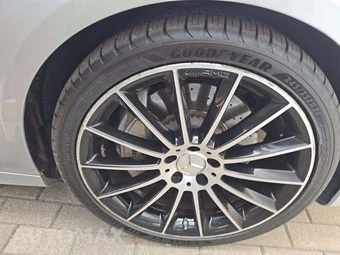 2019 Mercedes-Benz AMG E 53 4MATIC Sedan - miniatura 24
