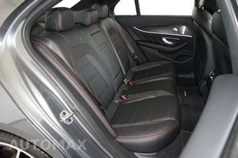 2019 Mercedes-Benz AMG E 53 4MATIC Sedan - miniatura 13