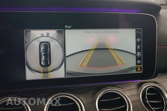 2019 Mercedes-Benz AMG E 53 4MATIC Sedan - miniatura 9