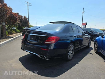 2019 Mercedes-Benz AMG E 53 4MATIC Sedan - miniatura 3