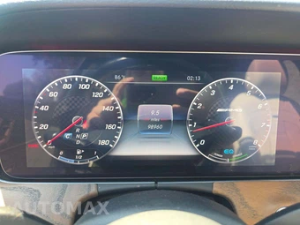 2019 Mercedes-Benz AMG E 53 4MATIC Sedan - miniatura 9