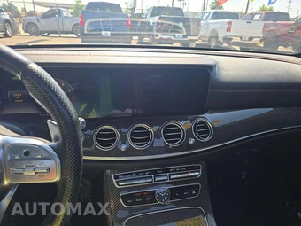 2019 Mercedes-Benz AMG E 53 4MATIC Sedan - miniatura 7