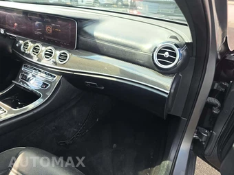 2019 Mercedes-Benz AMG E 63 S 4MATIC Sedan - miniatura 19