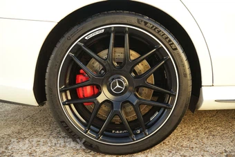2019 Mercedes-Benz AMG E 63 S 4MATIC Sedan - miniatura 34