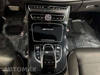 2019 Mercedes-Benz AMG E 63 S 4MATIC Sedan - miniatura 26