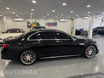 2019 Mercedes-Benz AMG E 63 S 4MATIC Sedan - miniatura 8