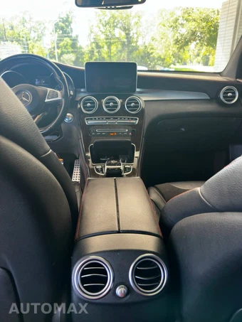 2019 Mercedes-Benz AMG GLC 43 4MATIC - miniatura 24