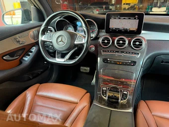 2019 Mercedes-Benz AMG GLC 43 4MATIC - miniatura 14