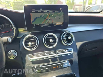 2019 Mercedes-Benz AMG GLC 43 4MATIC – miniatura 10