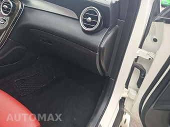 2019 Mercedes-Benz AMG GLC 43 4MATIC - miniatura 16