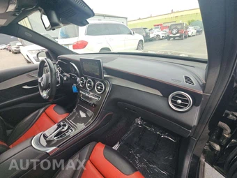 2019 Mercedes-Benz AMG GLC 63 4MATIC – miniatura 16