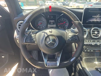 2019 Mercedes-Benz AMG GLC 63 4MATIC – miniatura 10