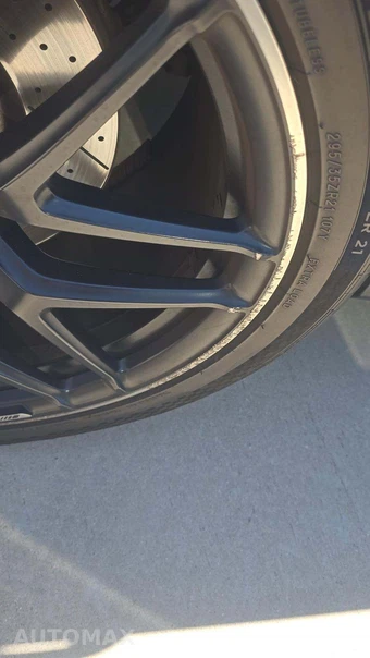 2019 Mercedes-Benz AMG GLC 63 4MATIC – miniatura 26