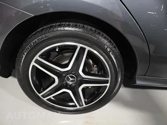2019 Mercedes-Benz AMG GLE 43 4MATIC – miniatura 10