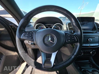 2019 Mercedes-Benz AMG GLE 43 4MATIC – miniatura 10