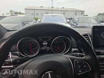 2019 Mercedes-Benz AMG GLE 43 4MATIC – miniatura 9
