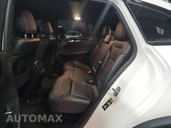 2019 Mercedes-Benz AMG GLE 43 4MATIC - miniatura 13