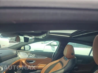 2019 Mercedes-Benz AMG GT 53 4MATIC Sedan - miniatura 17