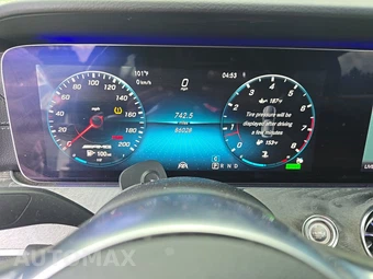 2019 Mercedes-Benz AMG GT 53 4MATIC Sedan - miniatura 12