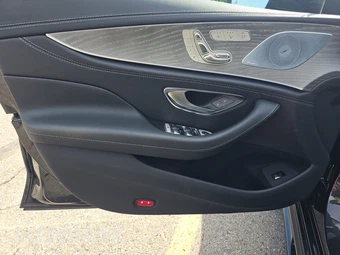 2019 Mercedes-Benz AMG GT 63 4MATIC Sedan - miniatura 15