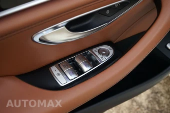 2019 Mercedes-Benz AMG GT 63 4MATIC Sedan - miniatura 27
