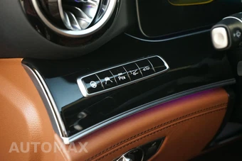 2019 Mercedes-Benz AMG GT 63 4MATIC Sedan - miniatura 29