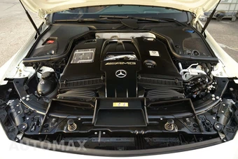 2019 Mercedes-Benz AMG GT 63 4MATIC Sedan - miniatura 31