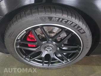 2019 Mercedes-Benz AMG S 63 4MATIC Coupe - miniatura 10