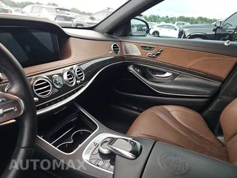 2019 Mercedes-Benz AMG S 63 4MATIC Sedan - miniatura 11