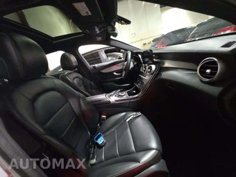 2019 Mercedes-Benz C 300 4MATIC Sedan - miniatura 18