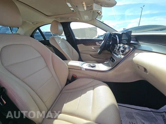 2019 Mercedes-Benz C 300 4MATIC Sedan - miniatura 8