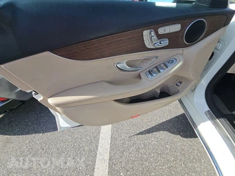 2019 Mercedes-Benz C 300 4MATIC Sedan - miniatura 9
