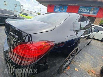 2019 Mercedes-Benz C 300 4MATIC Sedan - miniatura 3