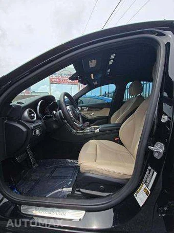 2019 Mercedes-Benz C 300 4MATIC Sedan - miniatura 6