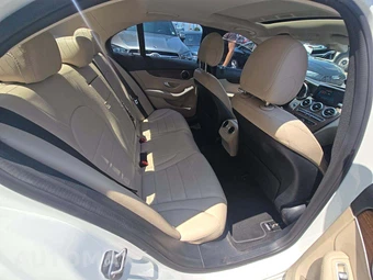 2019 Mercedes-Benz C 300 4MATIC Sedan - miniatura 16