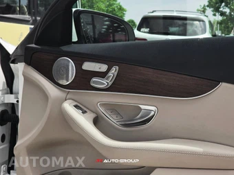 2019 Mercedes-Benz C 300 4MATIC Sedan - miniatura 19