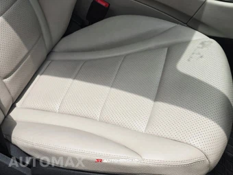 2019 Mercedes-Benz C 300 4MATIC Sedan - miniatura 25