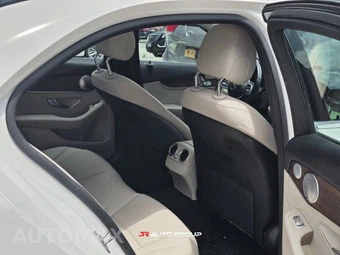 2019 Mercedes-Benz C 300 4MATIC Sedan - miniatura 29