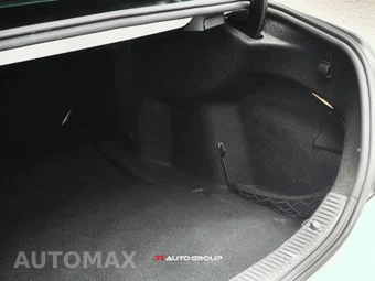 2019 Mercedes-Benz C 300 4MATIC Sedan - miniatura 39