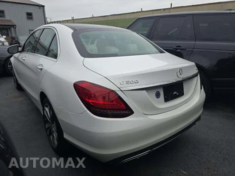 2019 Mercedes-Benz C 300 4MATIC Sedan – miniatura 2