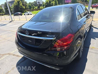 2019 Mercedes-Benz C 300 4MATIC Sedan – miniatura 3
