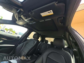 2019 Mercedes-Benz C 300 4MATIC Sedan - miniatura 11